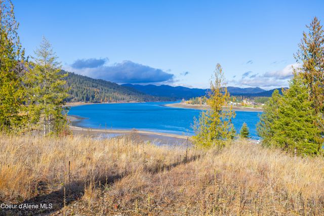 NNA Woodchuck Dr, Lot 15, Priest River, ID 83856