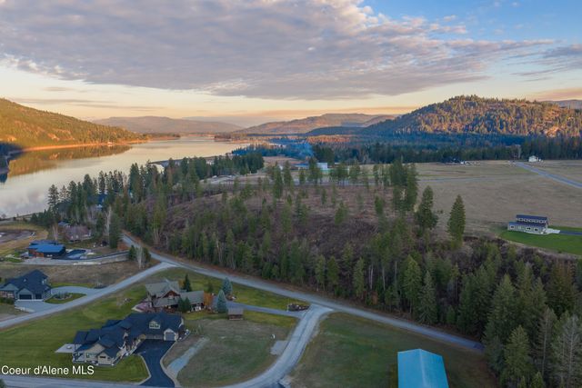 NNA Woodchuck Dr, Lot 15, Priest River, ID 83856