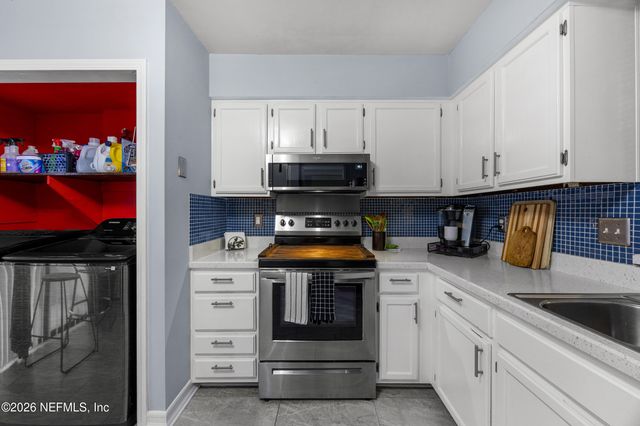 7852 PLAYA DEL REY Court, Jacksonville, FL 32256