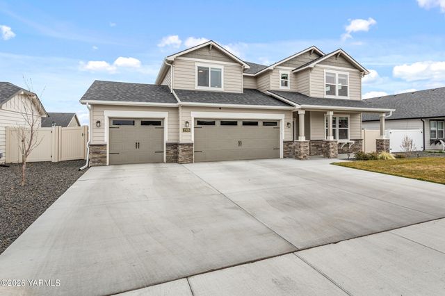 2309 S 58th Ave, Yakima, WA 98903