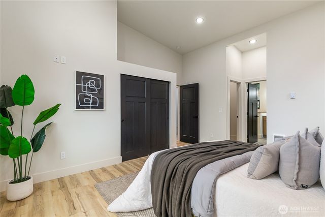 647 Rainbow Drive, Sedro Woolley, WA 98284