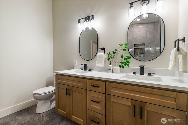 647 Rainbow Drive, Sedro Woolley, WA 98284