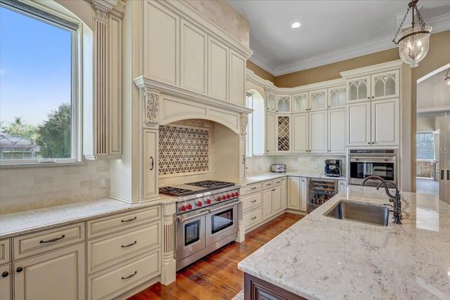 2620 TYLERS RIVER RUN, Lutz, FL 33559