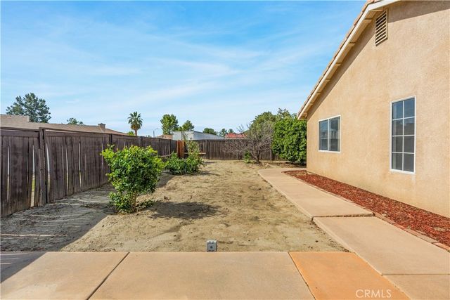 1364 Da Vinci, San Jacinto, CA 92583