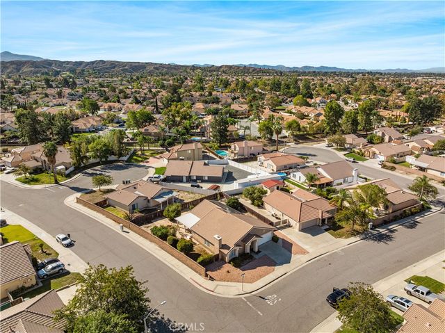 1364 Da Vinci, San Jacinto, CA 92583