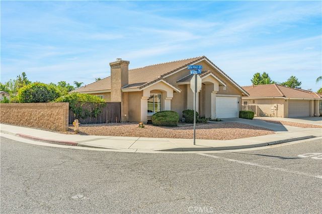 1364 Da Vinci, San Jacinto, CA 92583