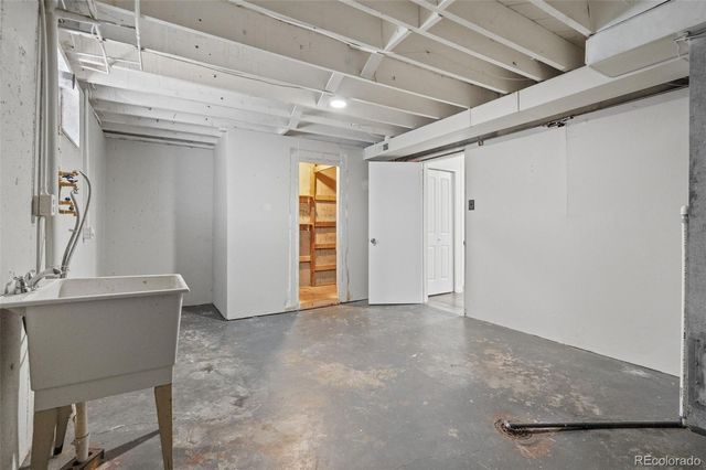 12104 E Nevada Place, Aurora, CO 80012