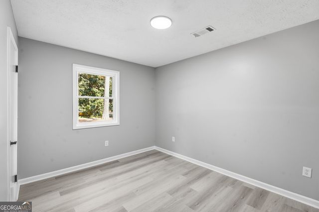 210 Rosewood Drive, Fayetteville, GA 30214