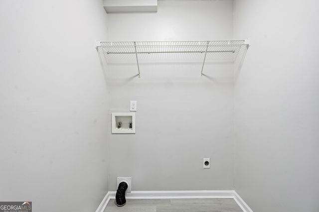 210 Rosewood Drive, Fayetteville, GA 30214