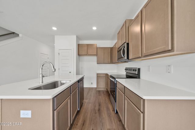 5888 Tyndall Place, Panama City, FL 32404