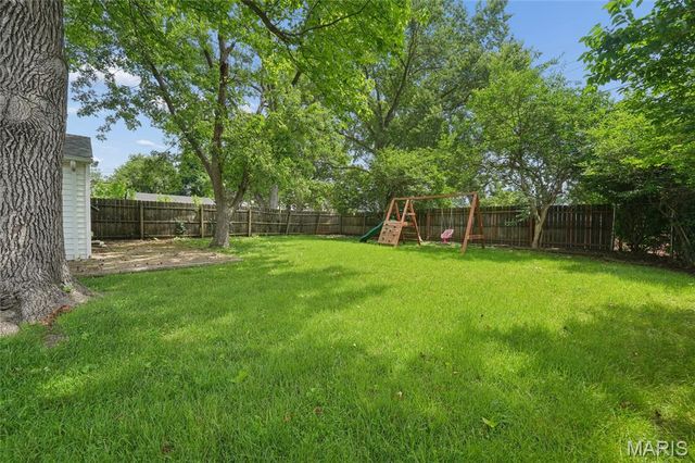 1326 Warson Place, St Louis, MO 63119