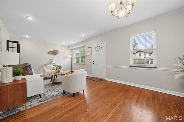 1326 Warson Place, St Louis, MO 63119