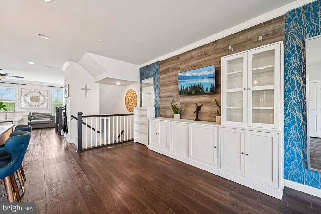 Image 14 of property listing at 3321 STONE BARN DR, Frederick, MD 21704