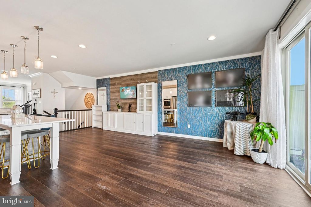 Image 16 of property listing at 3321 STONE BARN DR, Frederick, MD 21704