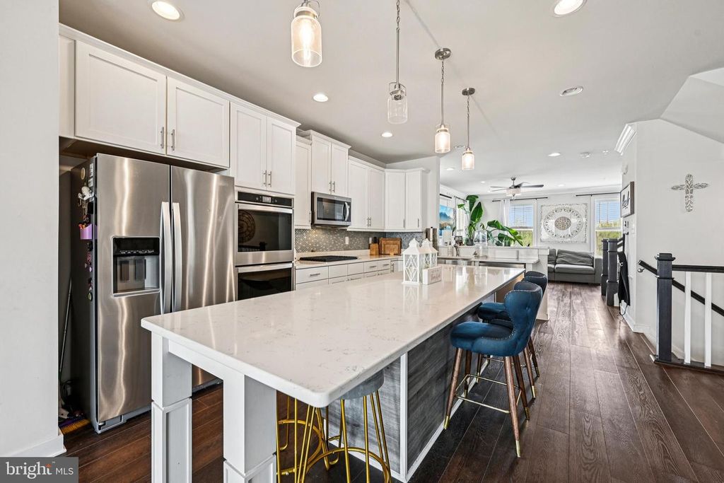 Image 28 of property listing at 3321 STONE BARN DR, Frederick, MD 21704