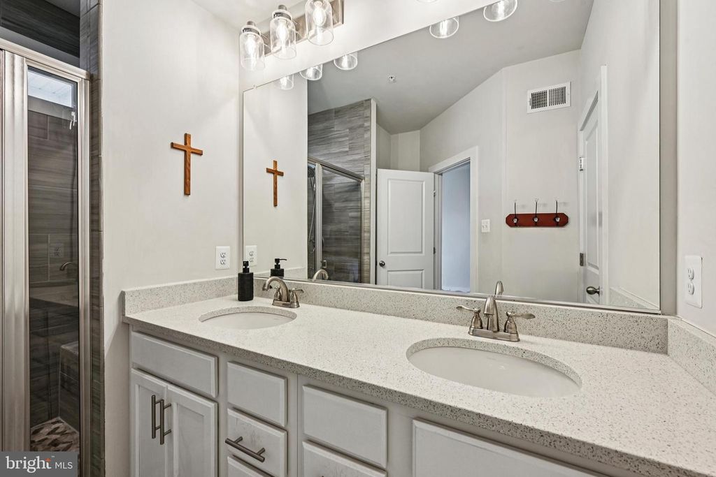 Image 39 of property listing at 3321 STONE BARN DR, Frederick, MD 21704