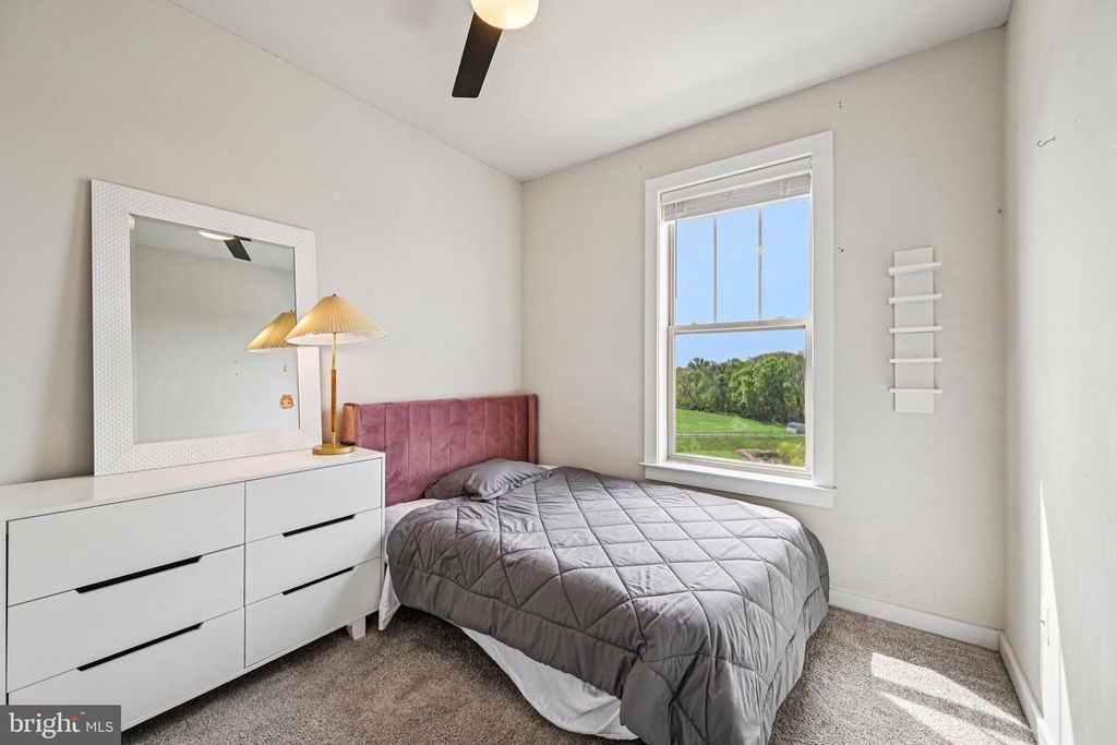 Image 43 of property listing at 3321 STONE BARN DR, Frederick, MD 21704