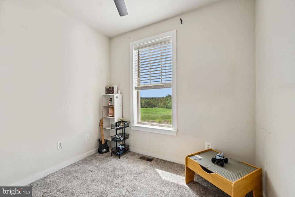 Image 46 of property listing at 3321 STONE BARN DR, Frederick, MD 21704