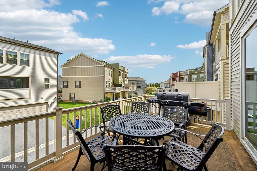 Image 57 of property listing at 3321 STONE BARN DR, Frederick, MD 21704