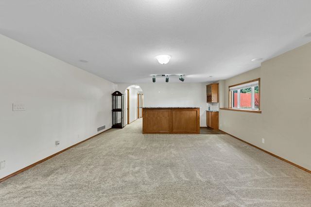 1846 S Tara Falls St, Wichita, KS 67207