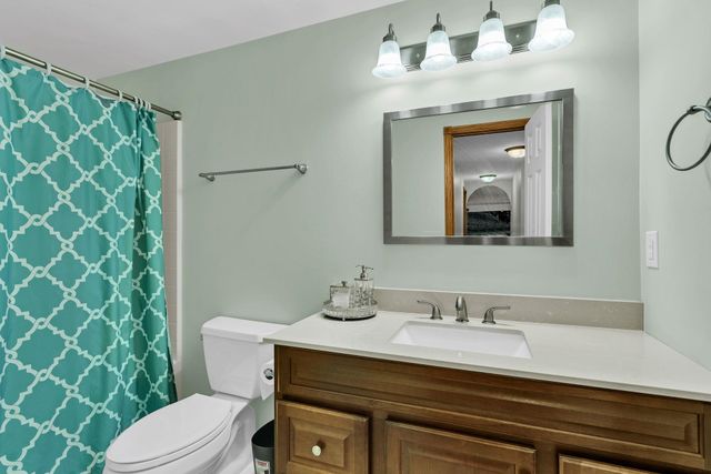 1846 S Tara Falls St, Wichita, KS 67207