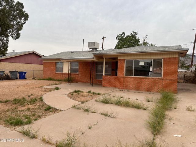 10041 NEWCASTLE Drive, El Paso, TX 79924