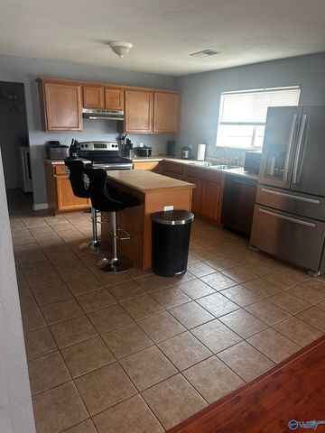 3420 Castlecreek Drive, Madison, AL 35756