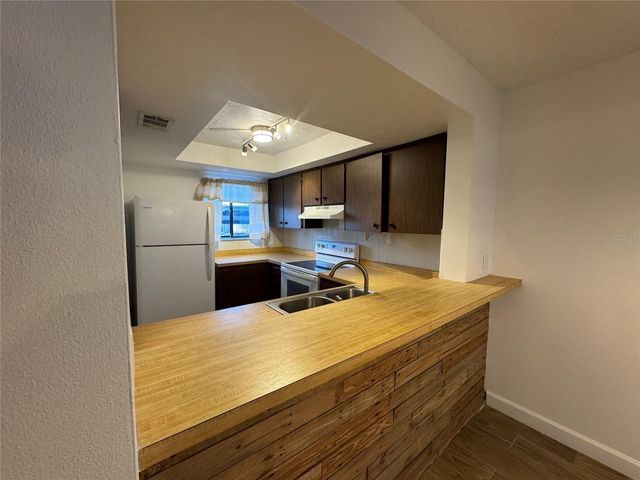 4314 CEDAR GROVE STREET, Holiday, FL 34691