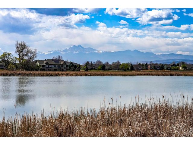 1106 Red Oak Dr, Longmont, CO 80504