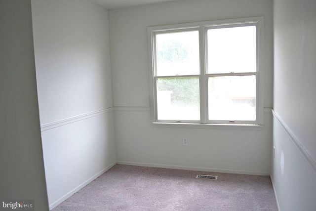 457 E VERNON RD, Philadelphia, PA 19119