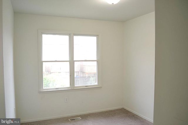 457 E VERNON RD, Philadelphia, PA 19119