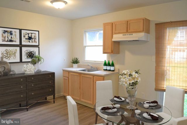 457 E VERNON RD, Philadelphia, PA 19119