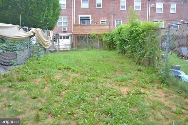 457 E VERNON RD, Philadelphia, PA 19119