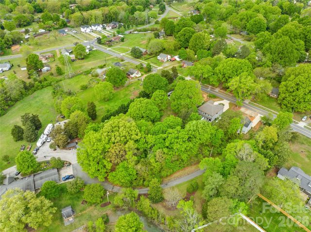 8035 Pleasant Grove Road, Charlotte, NC 28216