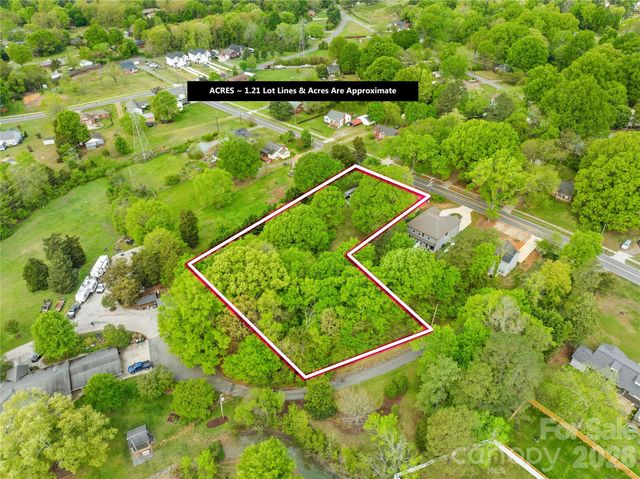 8035 Pleasant Grove Road, Charlotte, NC 28216