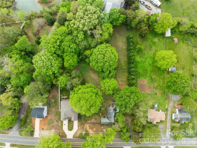 8035 Pleasant Grove Road, Charlotte, NC 28216