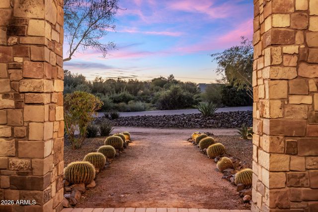 28025 N 156th Place, Scottsdale, AZ 85262