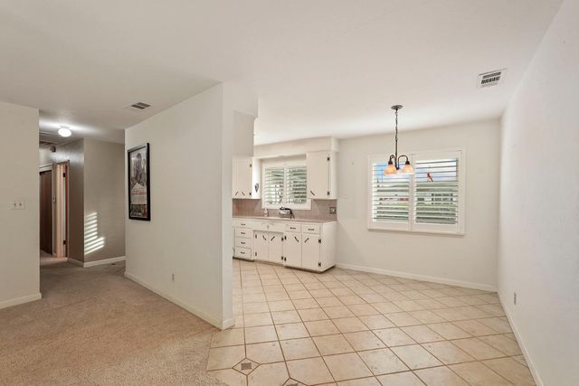 1007 Cardinal St, Lodi, CA 95240