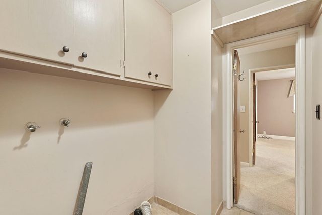 1007 Cardinal St, Lodi, CA 95240