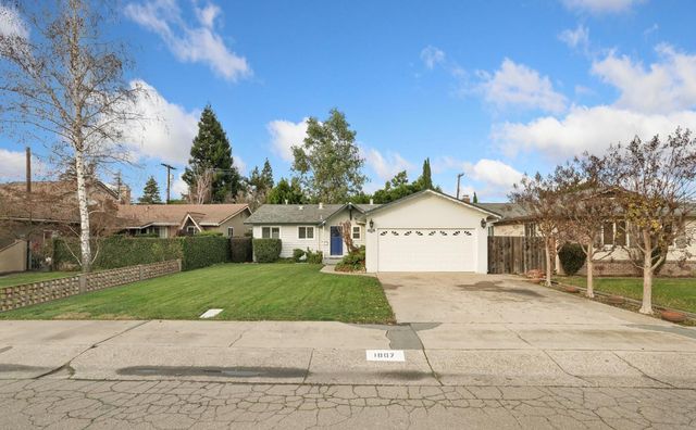 1007 Cardinal St, Lodi, CA 95240