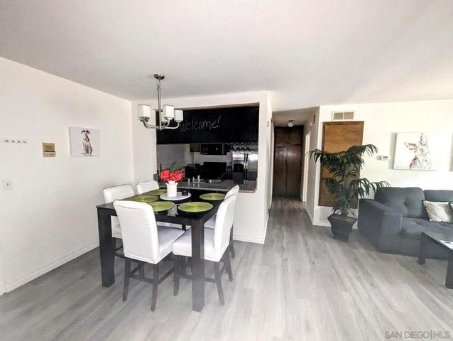 7845 Golfcrest Dr 21, San Diego, CA 92119