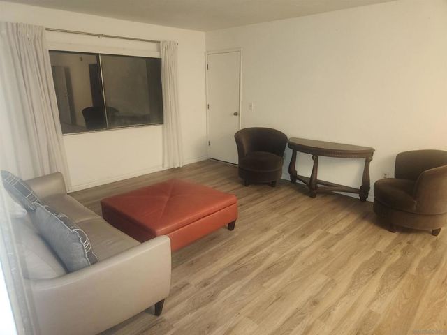 7845 Golfcrest Dr 21, San Diego, CA 92119