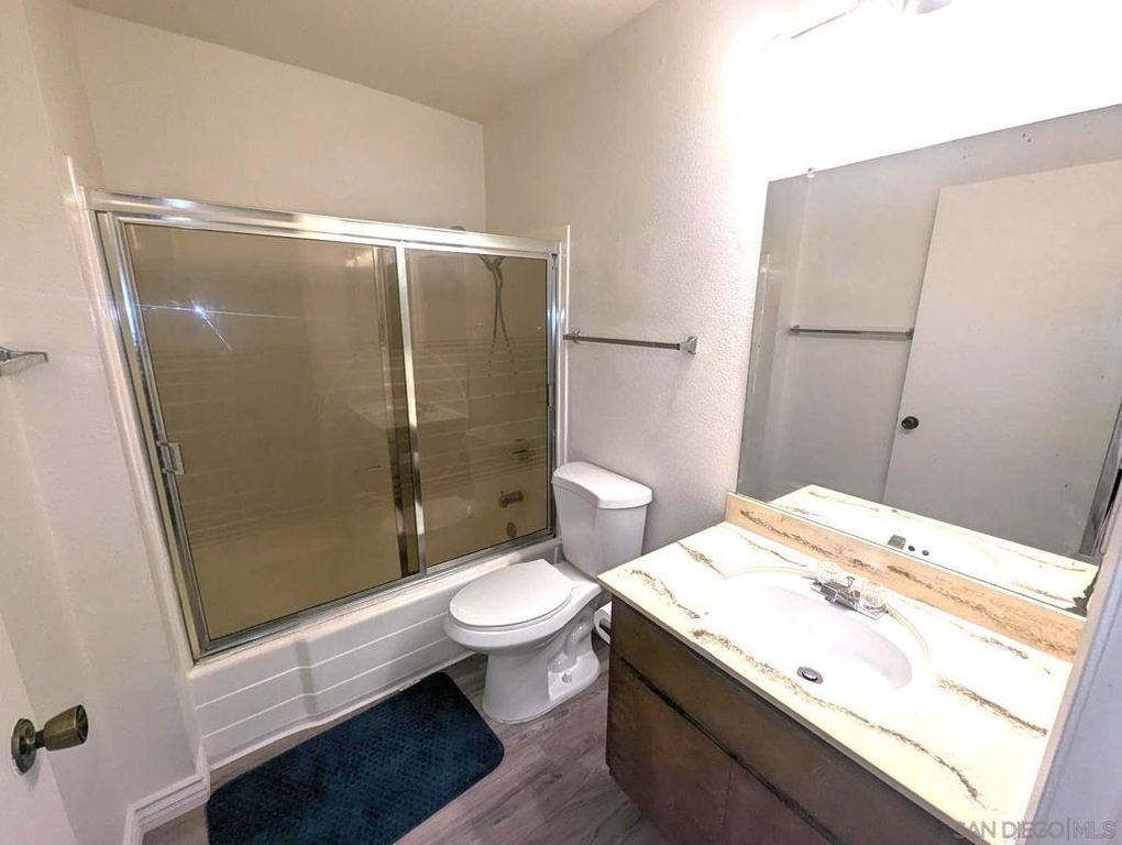 Image 8 of property listing at 7845 Golfcrest Dr 21, San Diego, CA 92119