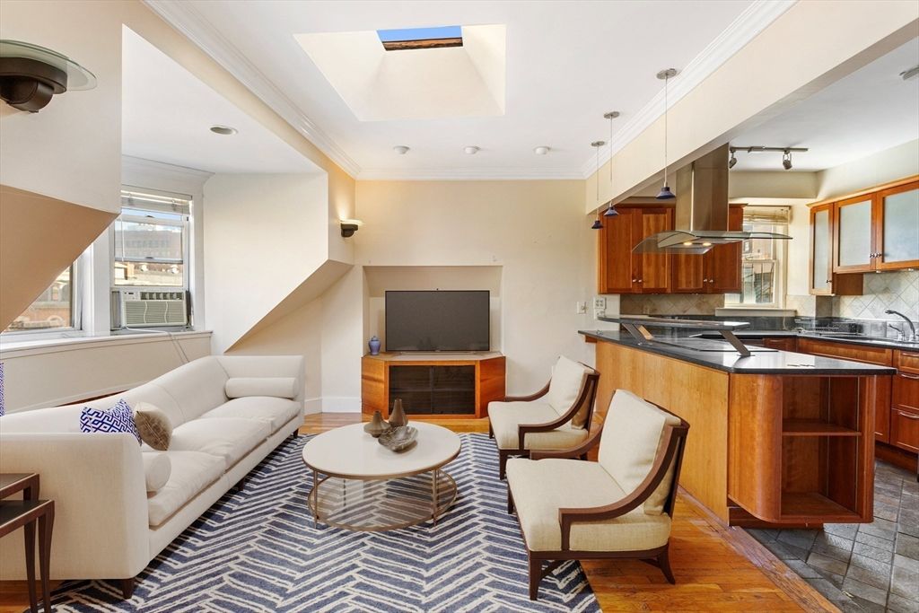 41 Worcester Sq PH, Boston, MA 02118