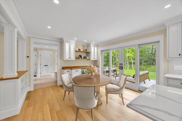 100 Spy Glass Hill Rd, Barnstable, MA 02630