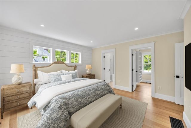 100 Spy Glass Hill Rd, Barnstable, MA 02630