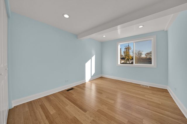 4702 W Ohio Street, Chicago, IL 60644