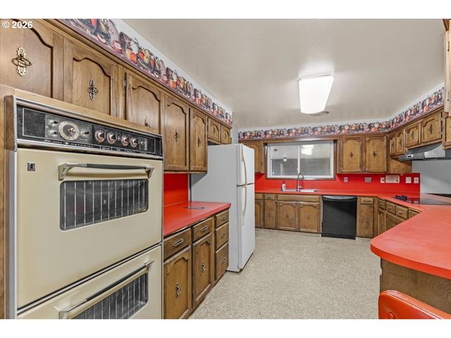 12721 Se 352ND Ave, Boring, OR 97009