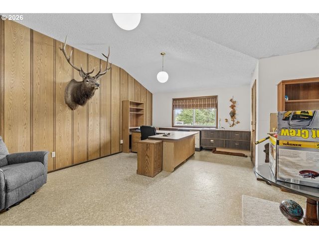 12721 Se 352ND Ave, Boring, OR 97009