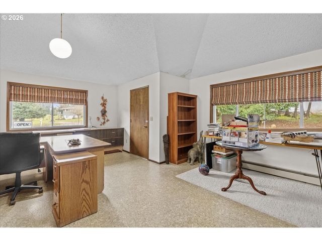 12721 Se 352ND Ave, Boring, OR 97009